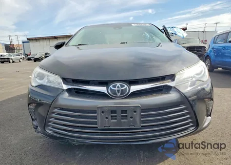 2016 Toyota Camry Le z USA, uszkodzony, nr VIN 4T1BF1FK0GU603874